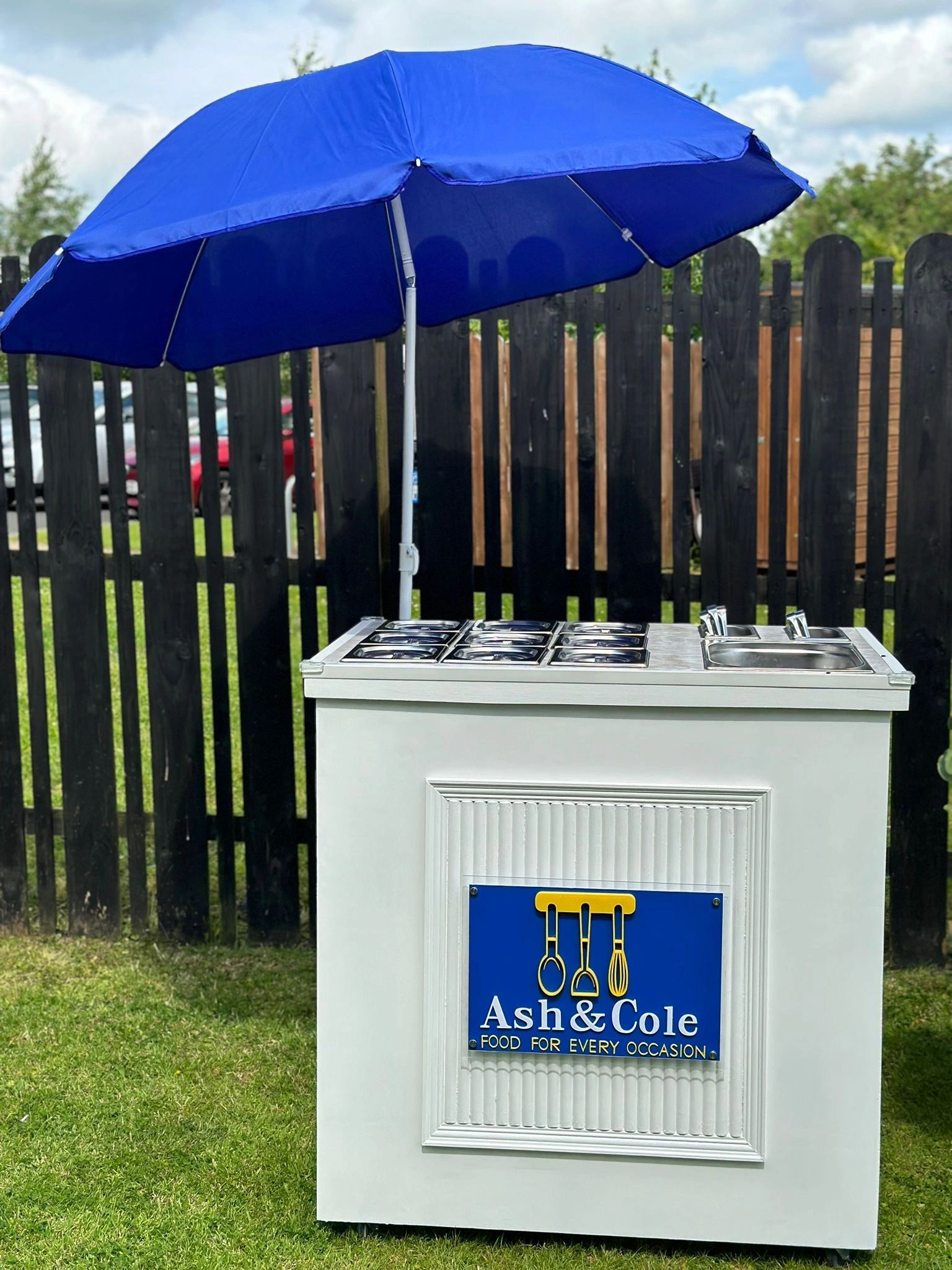 Deluxe Grazing Cart setup